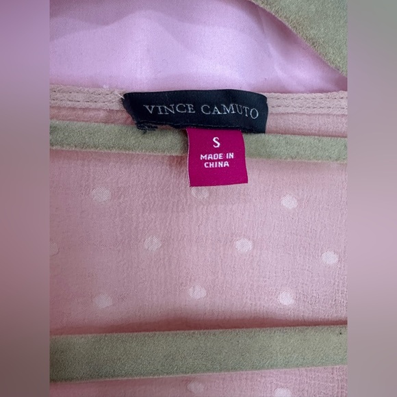 Vince Camuto Sheer Textured V Neck Pullover Blouse- Sz Small - Picture 9 of 10